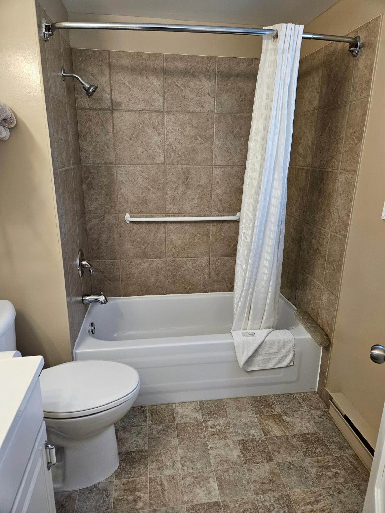 Carleton Inn & Cottages Bridgetown المظهر الخارجي الصورة